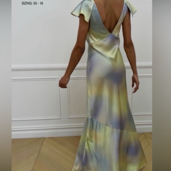 WeWoreWhat Lace Midi Slip On Dress - Watercolor -Size 2 or 4 -  NWT - Picture 2 of 5